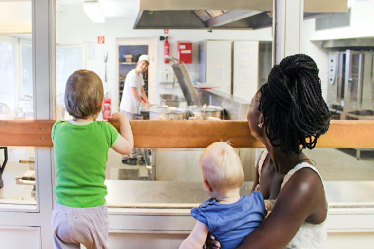  Kita Dresdener Straße - INA.KINDER.GARTEN Bildidee 