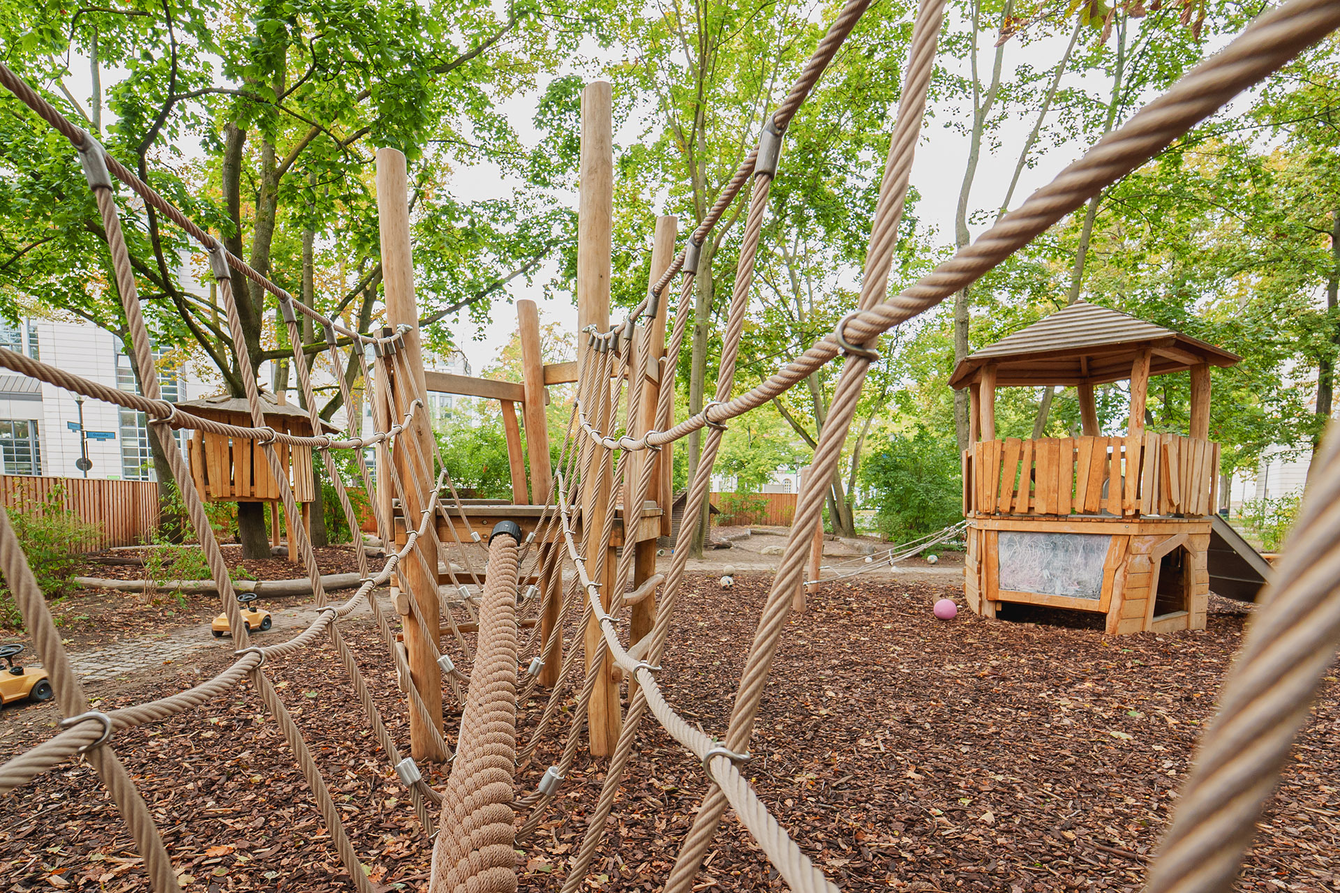  Ein neu gestalteter Garten für die Kita Augustenburger Platz - INA Motiv 