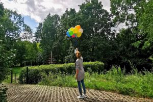 Mit bunten Luftballons in die Schulzeit