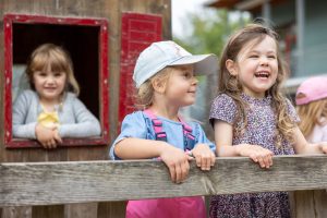 Wie ist der Kita-Alltag für mein Kind in einer Kita bei INA.KINDER.GARTEN.