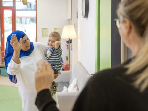 Wie läuft die Eingewöhnung meines Kindes bei INA.KINDER.GARTEN ab?